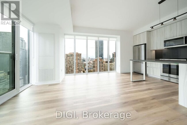 Photo - 8 Gloucester St Unit 2302