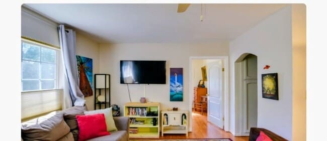 Photo - 331 Bonite St