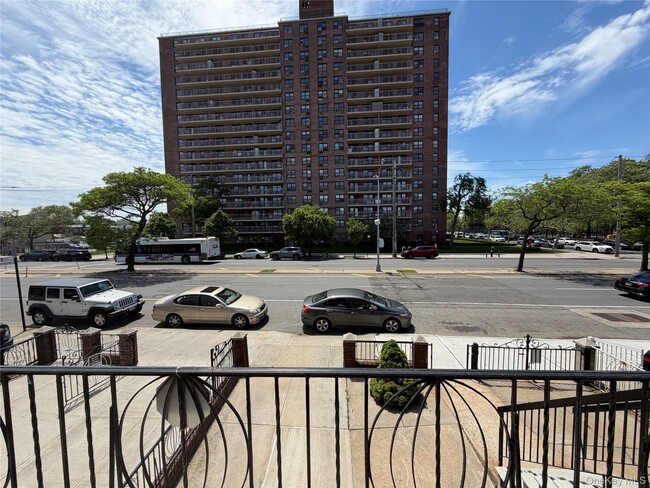 Photo - 2735 Cropsey Ave Unit Apt B