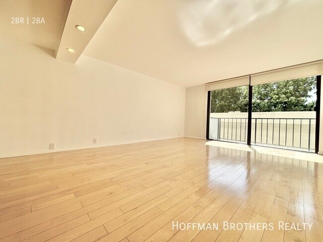 Photo - 10535 Wilshire Blvd Unidad 508A