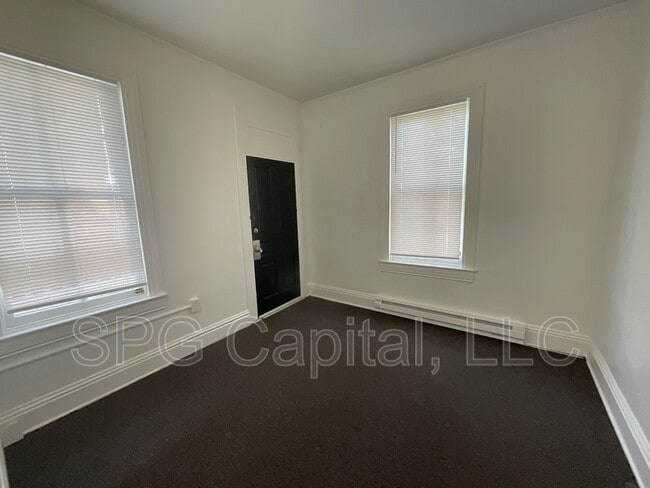 Photo - 709 W Princess St