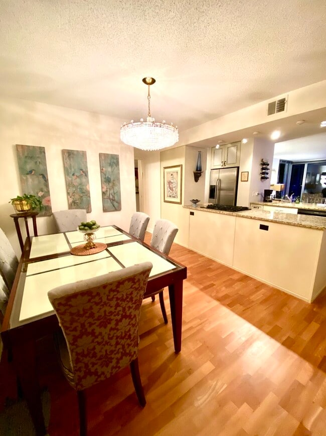 Photo - 9725 Woods Dr Unit 1203