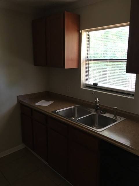 Photo - Beautiful 4BR/2BA home nestled in a quiet Ellenwood GA