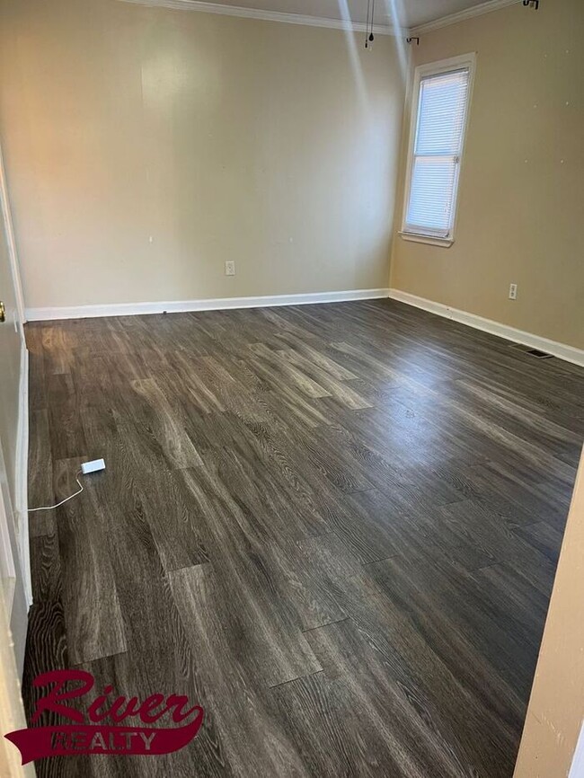 Photo - 2114 Telfair St