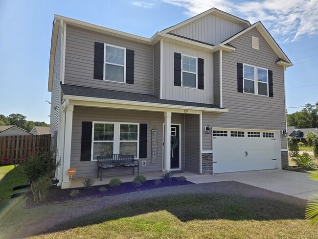Building Photo - Brand new 5 bed room home in Chapin