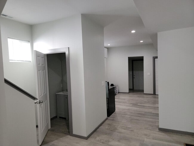 Photo - 1111 N Dearborn St