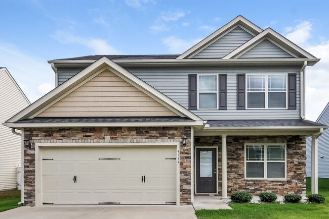 Building Photo - 4134 White Kestrel Dr