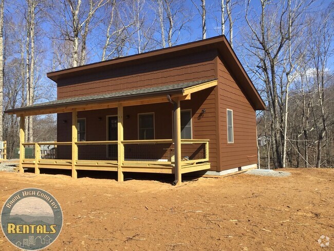 Building Photo - Beautiful 1bd Cabin In Trade, Tennessee Rental