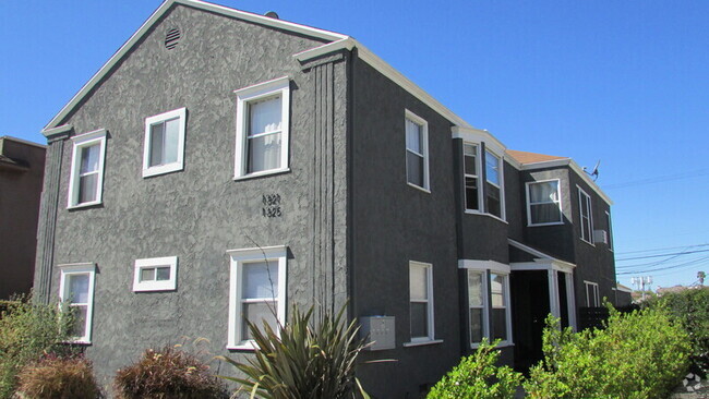 Building Photo - 1325 S Highland Ave Rental