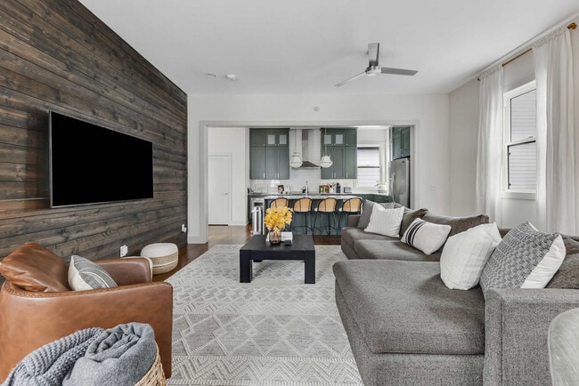 Photo - 1114A Wade Ave Unit ID1043933P