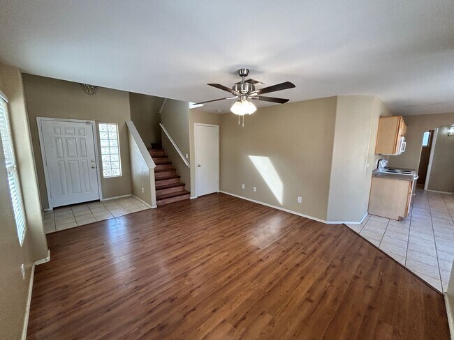 Photo - 3Bdm 2.5Ba Avondale Home with a Loft! *NO ...