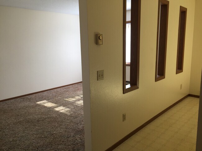 Photo - 1815 3rd St E