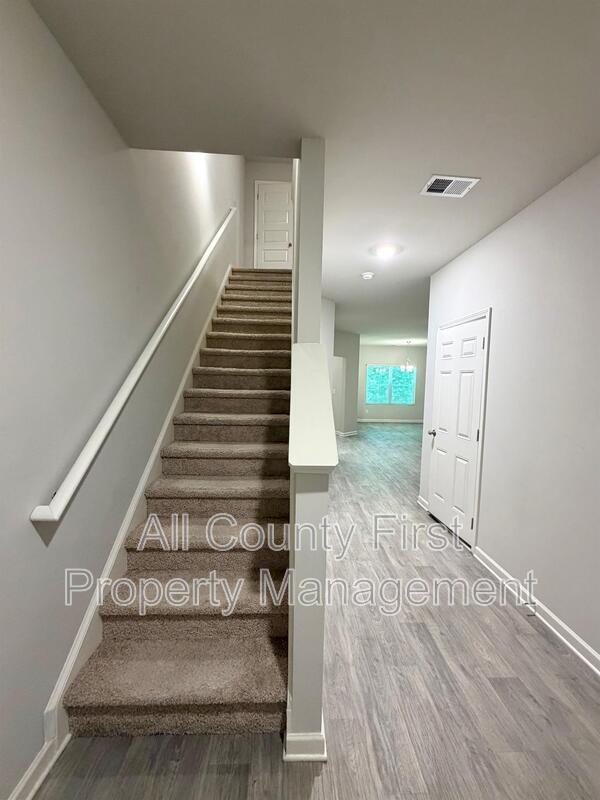 Photo - 1336 Rogers Landing