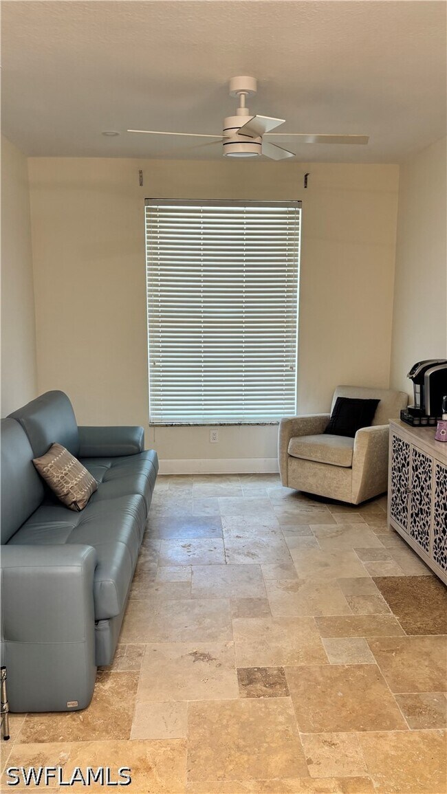 1340 Charleston Square Dr Unit 203