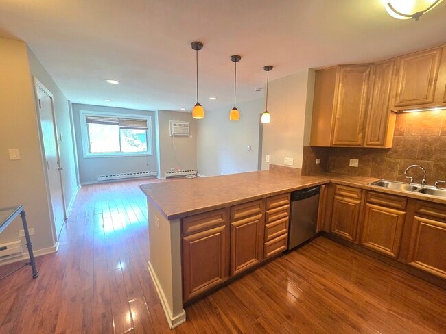 Photo - 164 Dunteman Dr Unit 101
