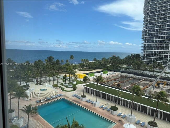 Building Photo - 10275 Collins Ave Unit 616 Rental