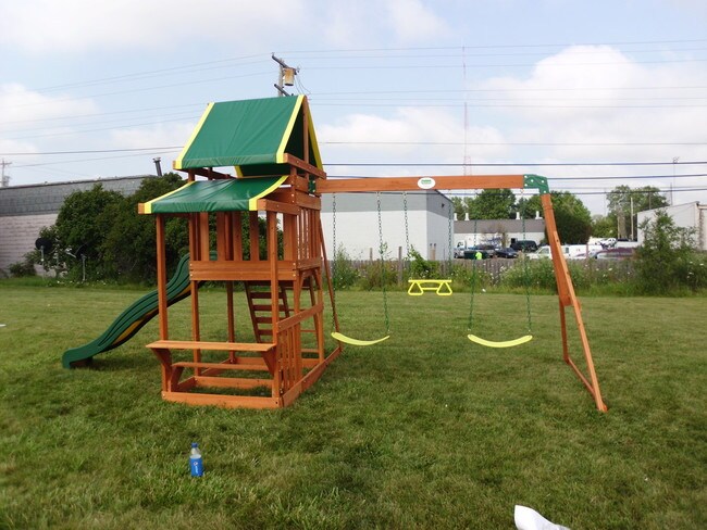 PlayGround - Station Hills