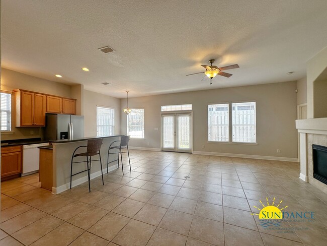 Photo - 3 Bedroom Home with Office in great Fort Walton community between Eglin and Hurlburt Field!