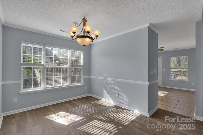 Photo - 6340 S Bend Ln