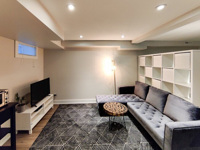 Photo - 48 Albani St