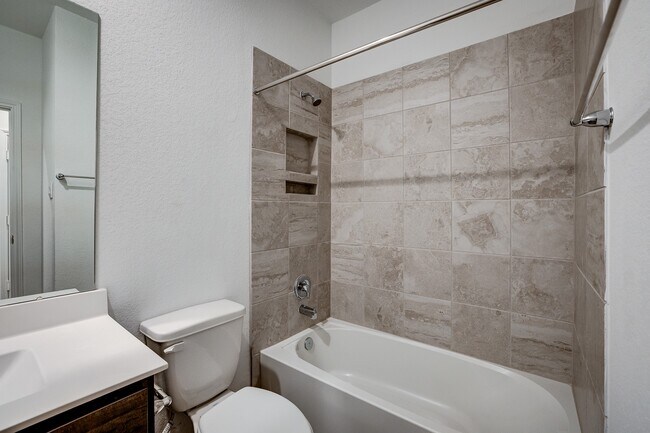 Photo - 1225 Antelope Passing Dr