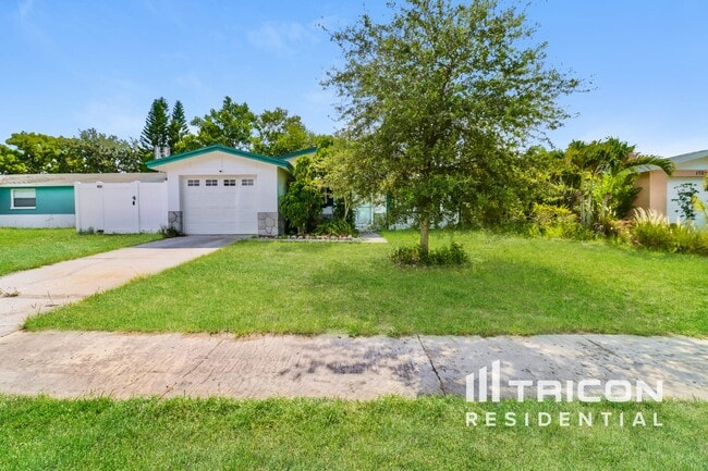 Building Photo - 1619 Stone Creek Dr Rental