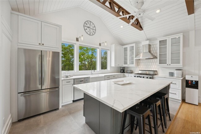 Photo - 15 Hillside Ln