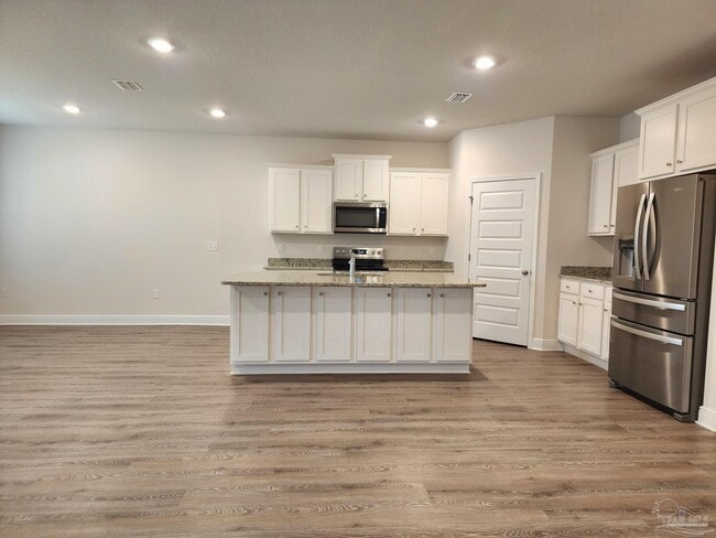 Photo - 7890 Burnside Lp