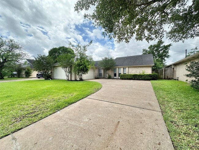 Building Photo - 1514 Park Meadow Dr