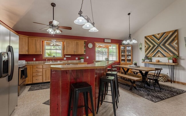 Photo - 2404 Victor Church Rd Unit ID1295566P