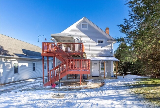 Building Photo - 33 Holmes Rd Unit B