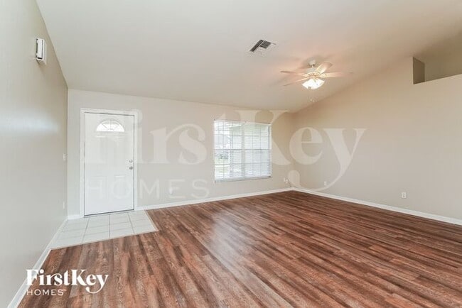 Photo - 2105 NW 1st Pl