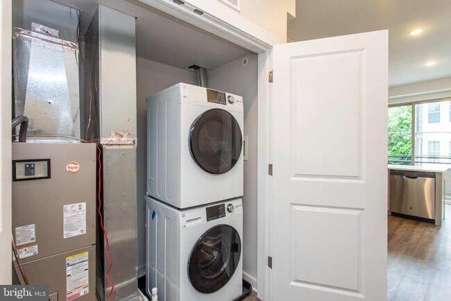 Photo - 1227 N 7th St Unit 2B