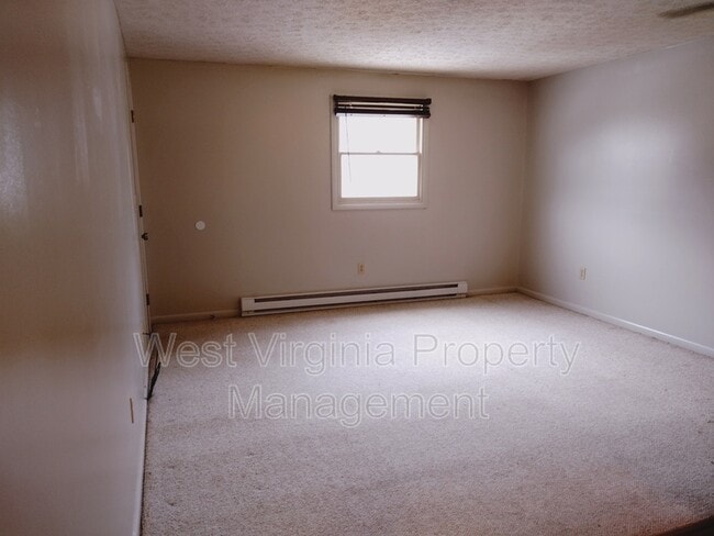 Photo - 184 Wyndale Dr Unit 23