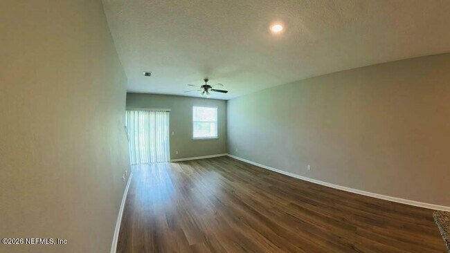 Photo - 7724 Merchants Way