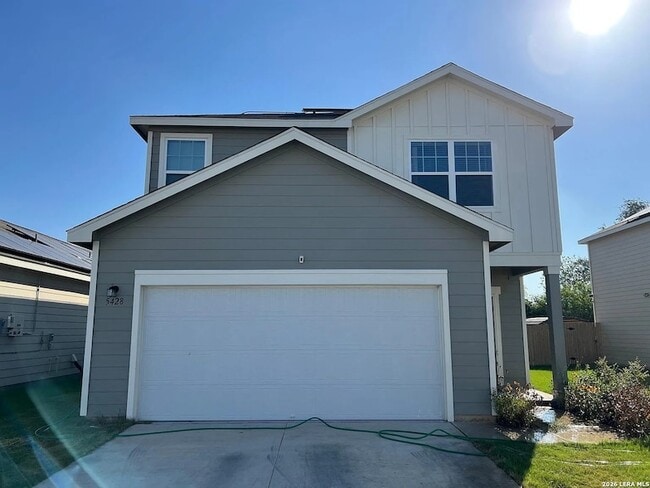 Building Photo - 5428 Rue Girard