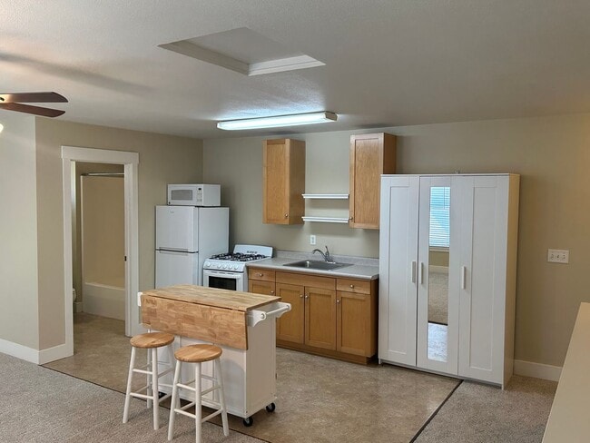 Photo - Studio unit in Doe Mill