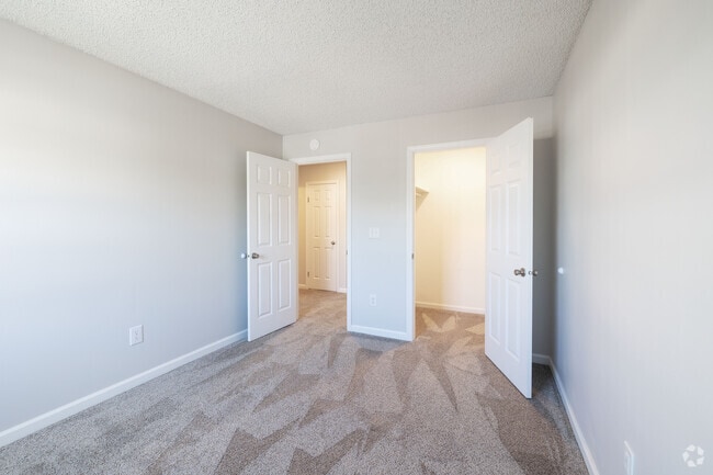 2BR, 1BA-1200SF - Secondary Bedroom