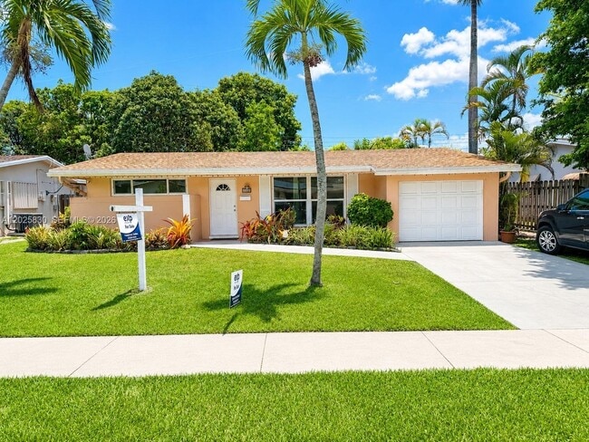 Photo - 6560 NW 25th St
