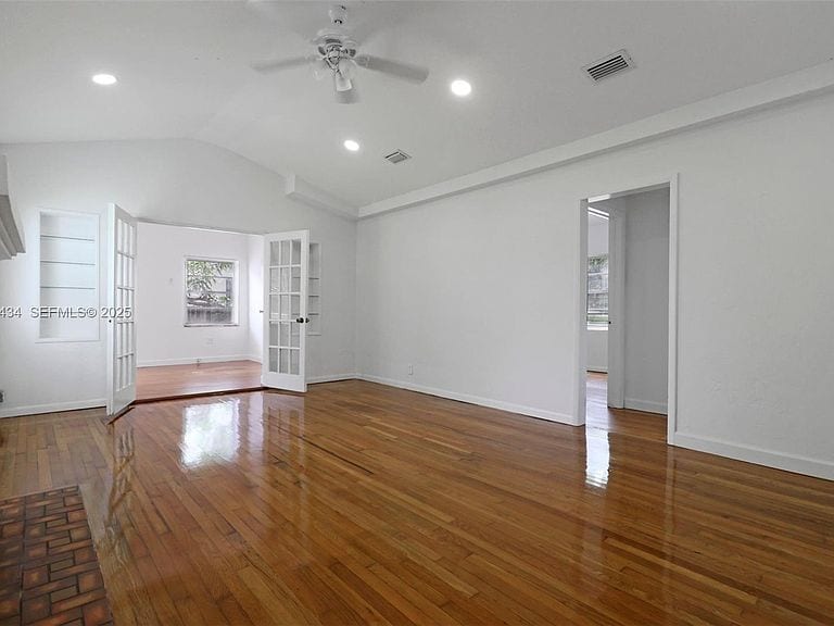 Photo - 4630 SW 13th Ter