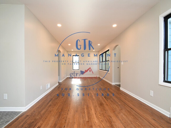 Photo - 6010 Evans St