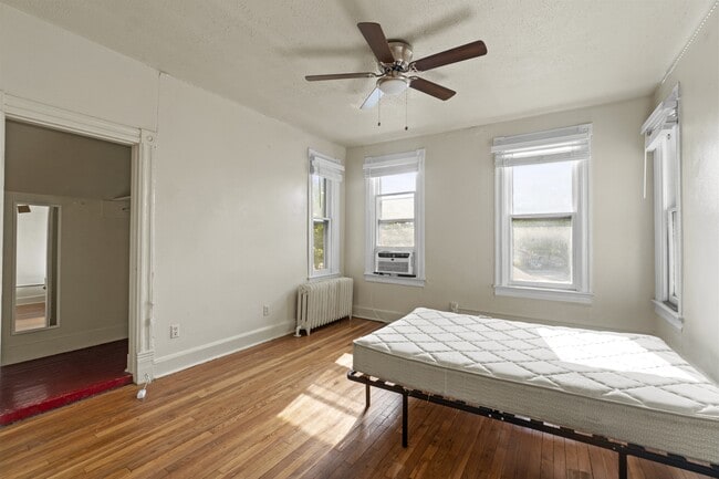 Photo - 4620 College Ave