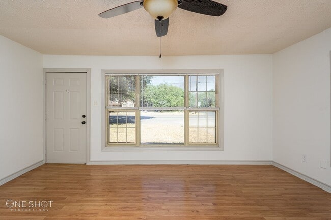 Photo - 2349 Highland Ave