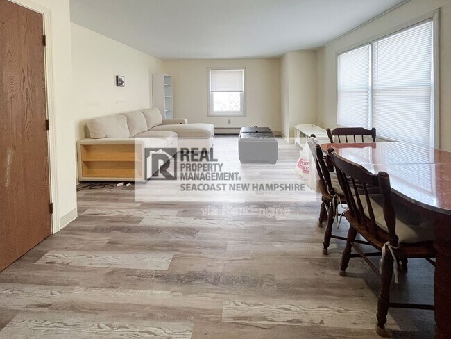 Photo - 17 Ellison Dr Unit 6