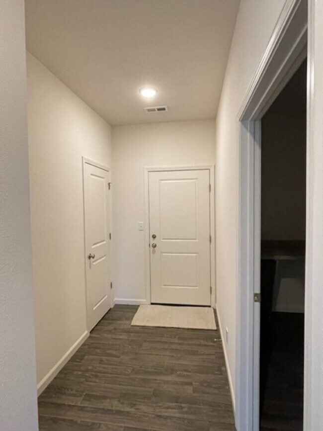 Avalon Bluff...3 Bedroom 2 Bath House - Avalon Bluff...3 Bedroom 2 Bath House