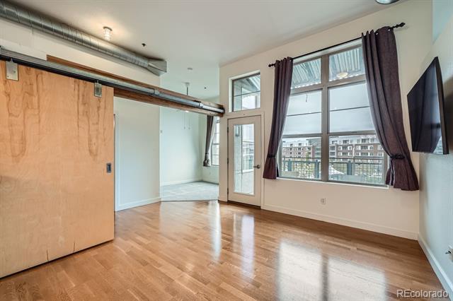 Photo - 7700 E 29th Ave Unidad 404