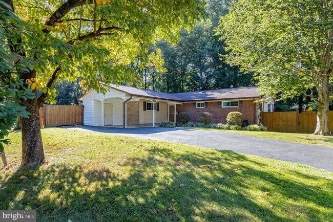 Building Photo - 8411 Derby Ct Rental