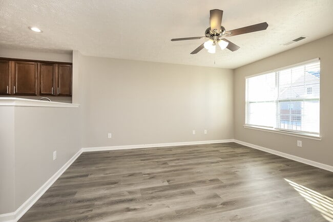 Photo - 8481 Lawson Dr