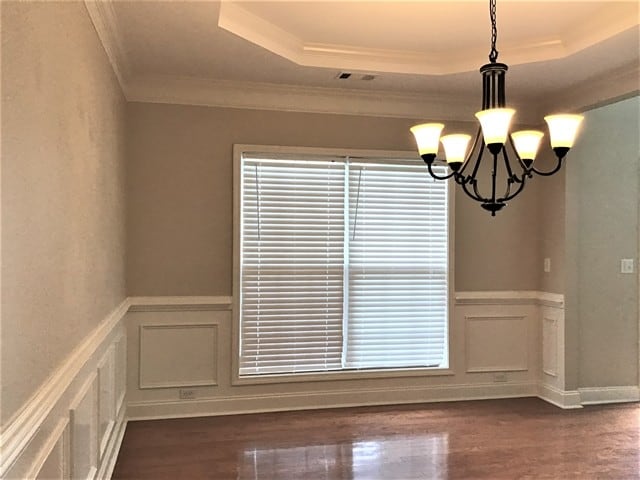 Photo - 402 River Summit Dr