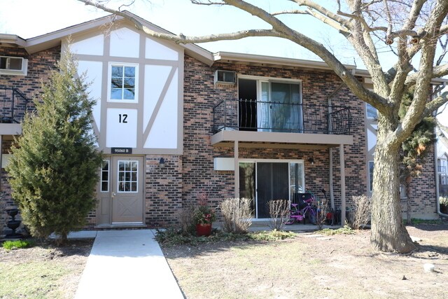 Photo - 9S060 Lake Dr Unit 9s060